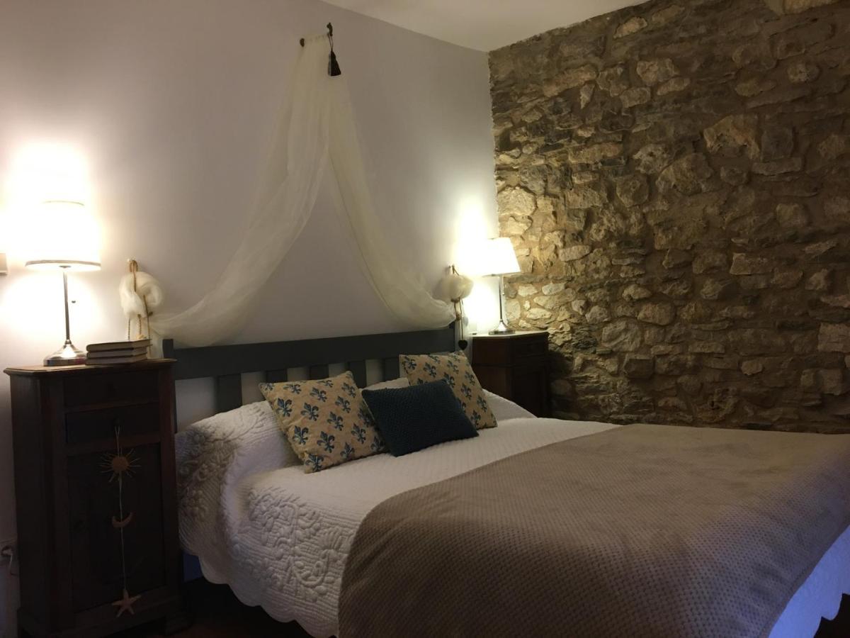 Les Gîtes Pérard Caylus Extérieur photo