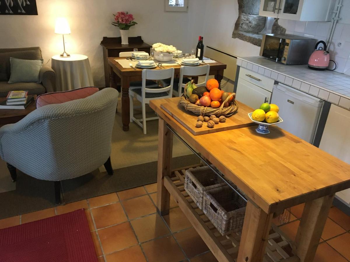 Les Gîtes Pérard Caylus Extérieur photo