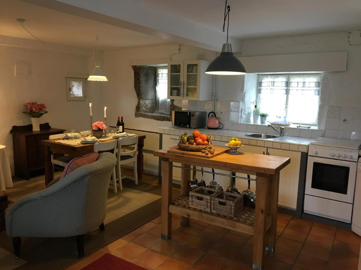 Les Gîtes Pérard Caylus Extérieur photo