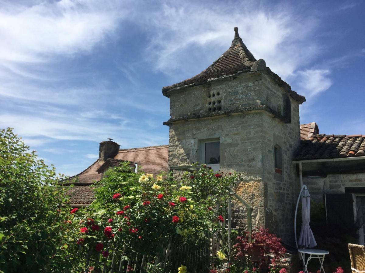 Les Gîtes Pérard Caylus Extérieur photo